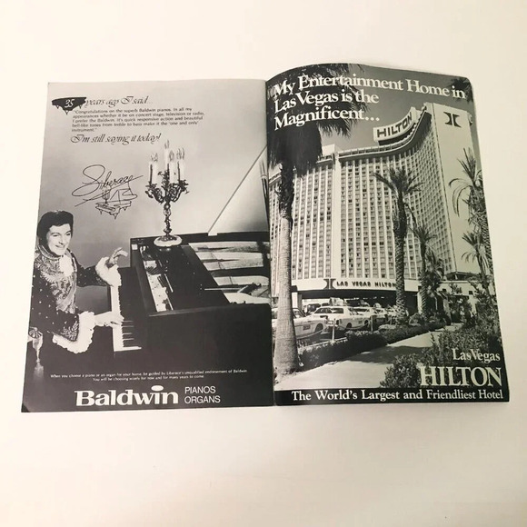 Vtg 80s The Liberace Show Souvenir Concert Program - Picture 11 of 16